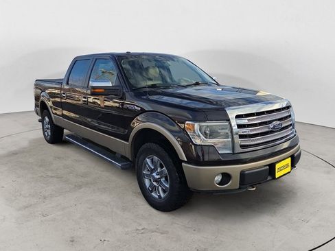Used 2013 Ford F150 Lariat w/ Luxury Equipment Group image 2