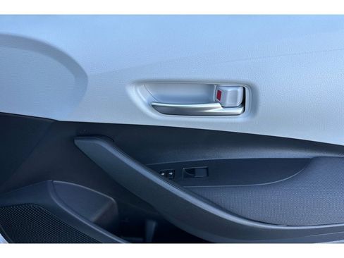New 2026 Toyota Corolla SE image 18