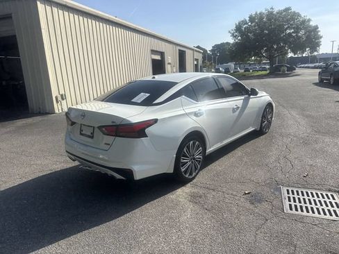 Used 2025 Nissan Altima 2.5 SL AWD/4WD image 5