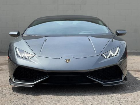 Used 2017 Lamborghini Huracan LP 610-4 AWD/4WD image 33