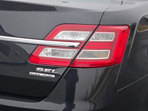 Used 2015 Ford Taurus SEL w/ Equipment Group 201A image 11