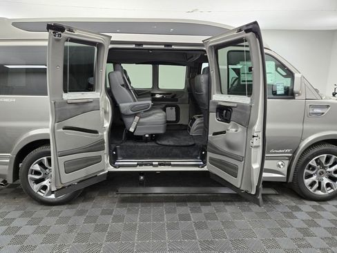 New 2025 GMC Savana 2500 w/ Driver Convenience Package image 32