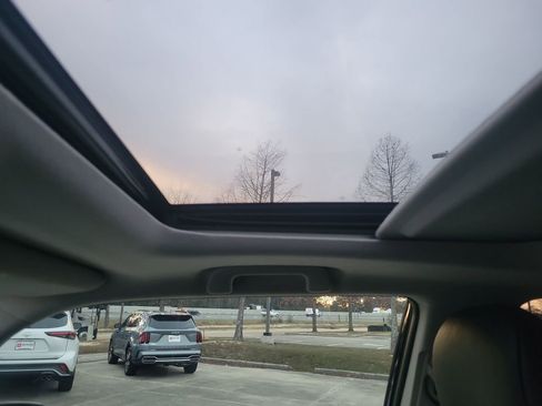 Used 2023 Toyota 4Runner SR5 Premium image 18