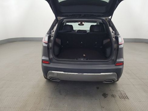 Used 2019 Jeep Cherokee Limited AWD/4WD image 29