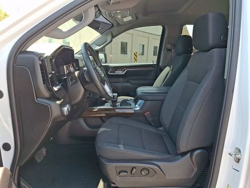 Used 2025 GMC Sierra 1500 Elevation AWD/4WD image 12