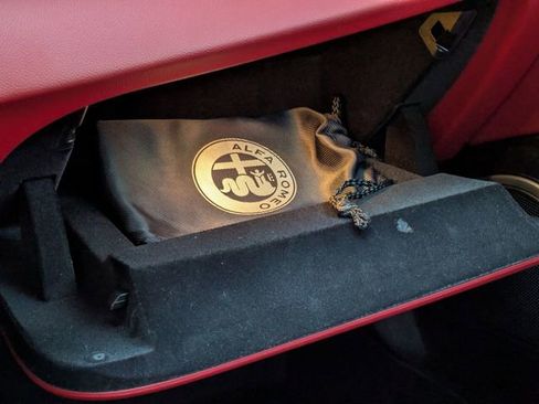 Used 2021 Alfa Romeo Giulia Ti w/ Nero Edizione image 22