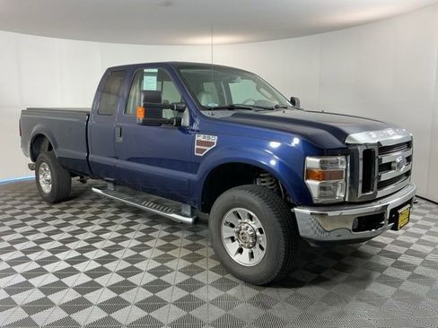 Used 2008 Ford F350 Lariat AWD/4WD image 3