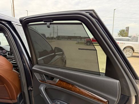 Used 2020 Audi Q5 2.0T Premium Plus w/ Premium Plus Package image 27