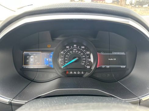 Used 2018 Ford Edge Titanium w/ Equipment Group 302A image 15