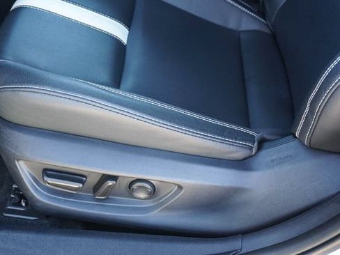 Used 2025 Toyota Camry SE FWD image 13