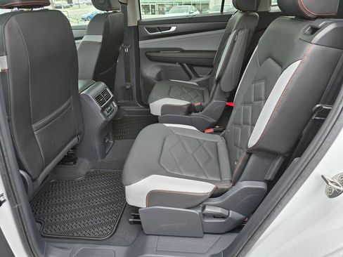New 2026 Volkswagen Atlas Peak Edition AWD/4WD image 38