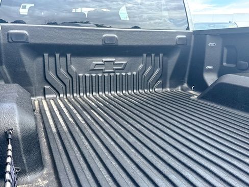 Certified 2023 Chevrolet Silverado 1500 LT AWD/4WD image 16