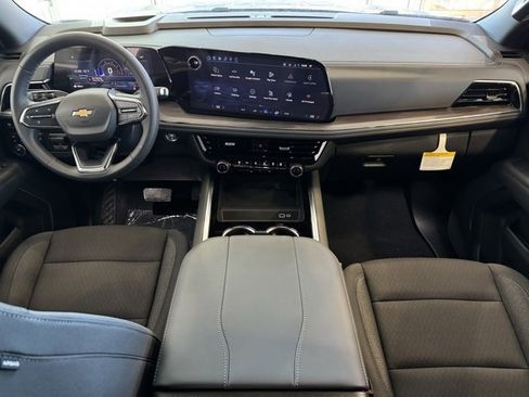 New 2026 Chevrolet Suburban LS w/ Max Trailering Package image 7