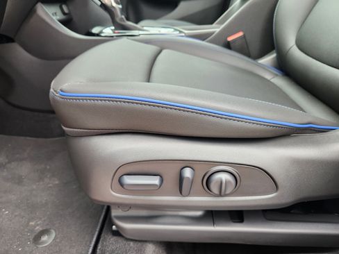 New 2026 Buick Encore GX Sport Touring image 19