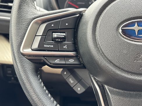 Used 2020 Subaru Ascent Premium w/ Convenience Package AWD/4WD image 19