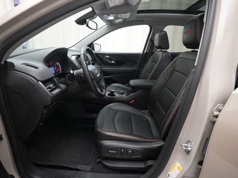 Used 2023 GMC Terrain AT4 w/ Tech Package AWD/4WD image 7