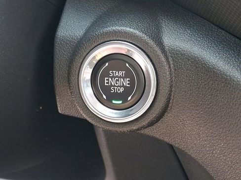 Used 2023 Chevrolet TrailBlazer LT w/ Convenience Package image 29