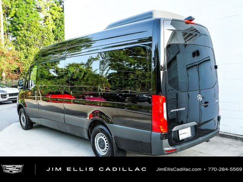 Used 2025 Mercedes-Benz Sprinter 2500 image 23