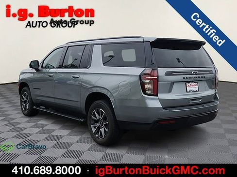 Certified 2023 Chevrolet Suburban Z71 w/ Luxury Package AWD/4WD image 4