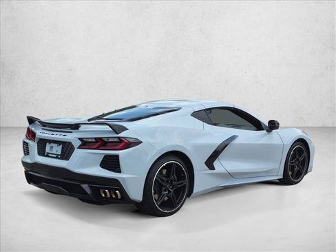 Used 2023 Chevrolet Corvette Stingray Preferred Cpe w/ Z51 Performance Package RWD image 5