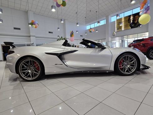 New 2026 Chevrolet Corvette Z06 RWD image 4
