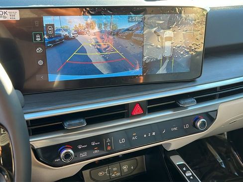 New 2026 Kia Sorento SX image 16