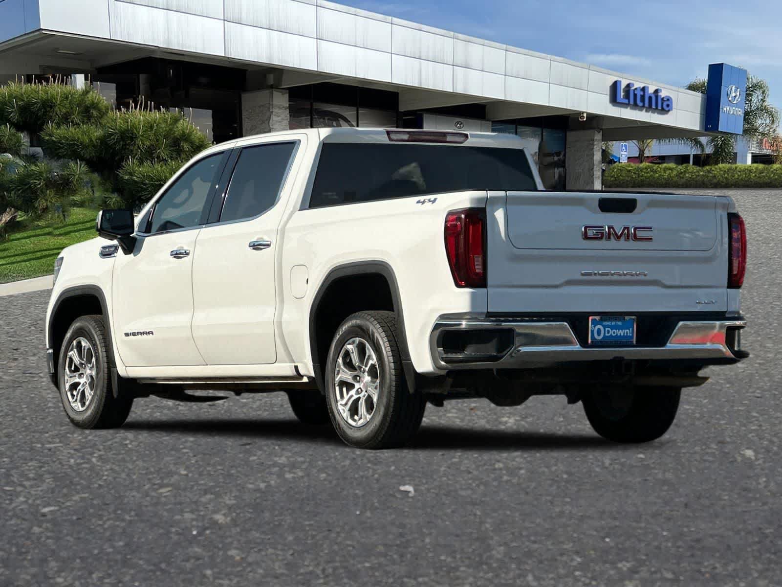 Used 2024 GMC Sierra 1500 SLT AWD/4WD image 7