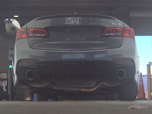 Used 2019 Acura TLX w/ Technology & A-SPEC Pkg image 6