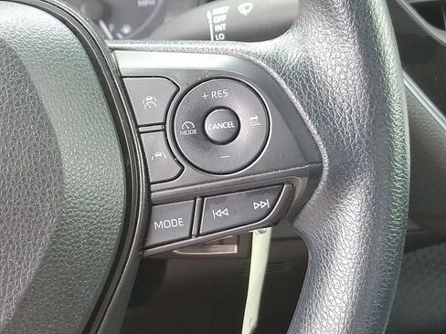 Certified 2023 Toyota Corolla LE image 21