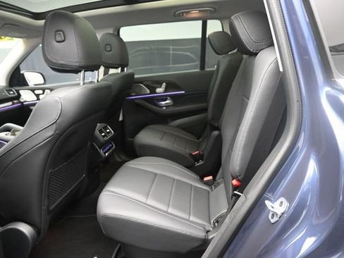 Used 2026 Mercedes-Benz GLS 450 4MATIC image 21