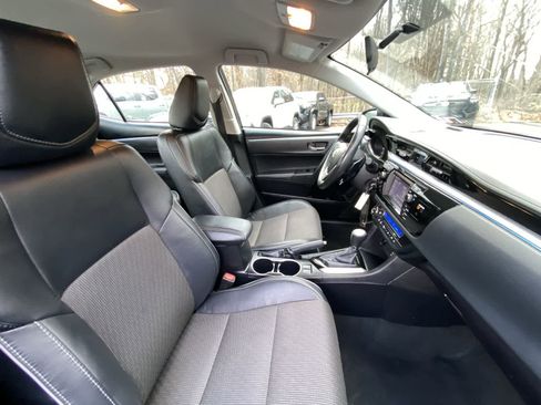 Used 2015 Toyota Corolla S image 27