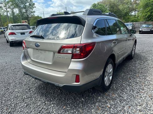 Used 2016 Subaru Outback 2.5i Premium w/ Popular Package #2 image 11