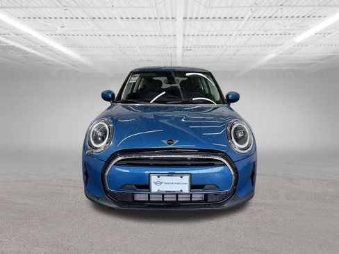 Certified 2023 MINI Cooper 2-Door Hardtop image 7