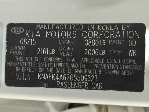 Used 2016 Kia Forte LX FWD image 35
