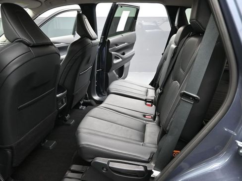 Certified 2025 INFINITI QX60 Sensory w/ Vision Package AWD/4WD image 10