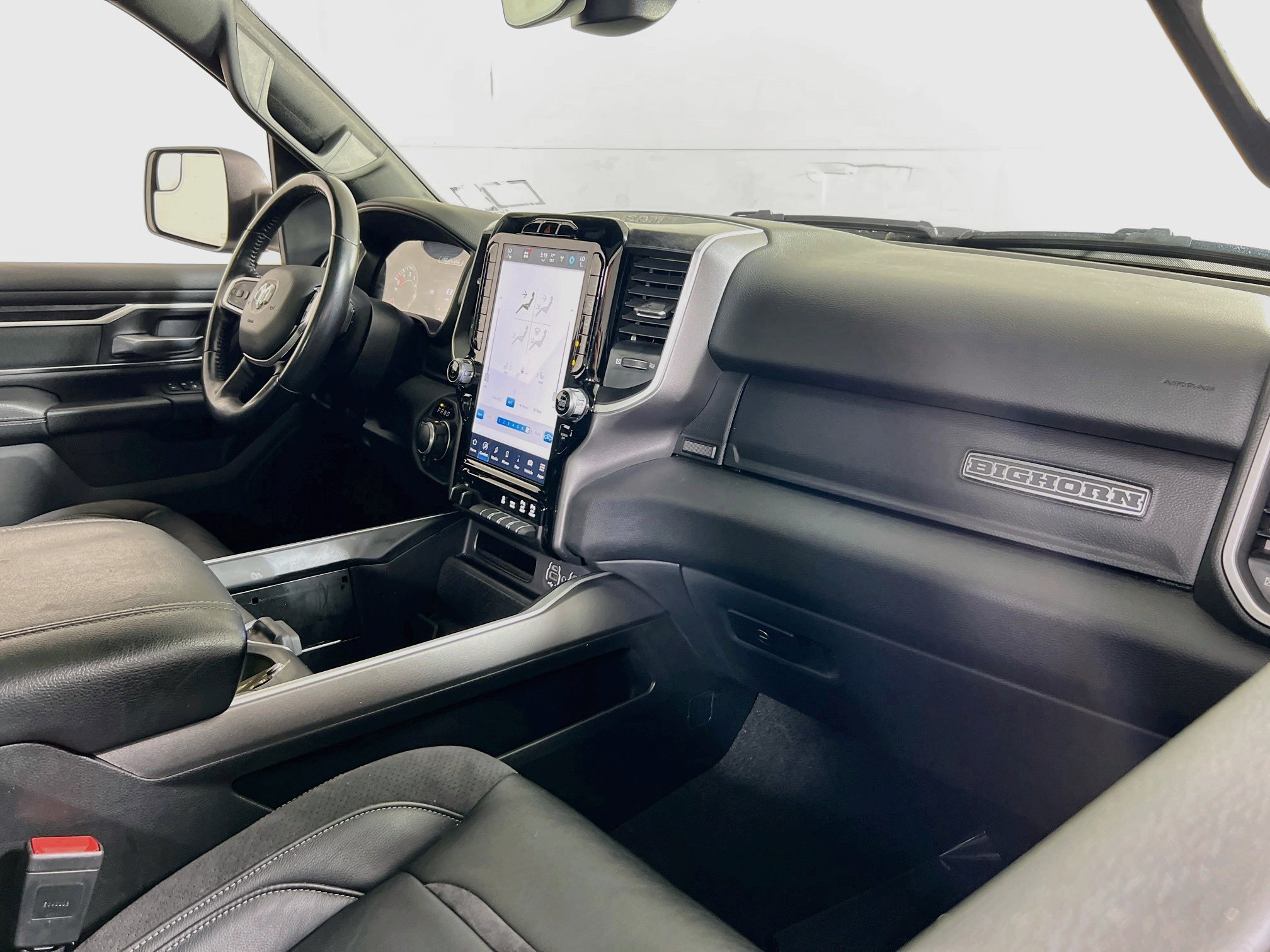 Used 2023 RAM 1500 Big Horn AWD/4WD image 29