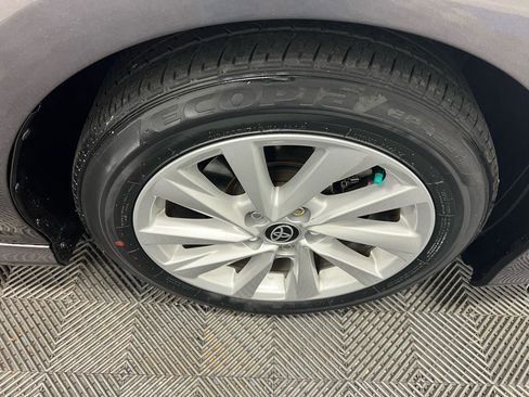 Used 2023 Toyota Camry LE image 34