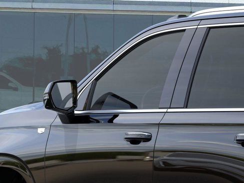 New 2026 Cadillac Escalade Luxury w/ LPO, Floor Liner Package image 13