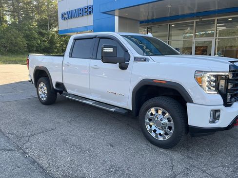 Used 2022 GMC Sierra 3500 AT4 w/ Gooseneck/5TH Wheel Package AWD/4WD image 3