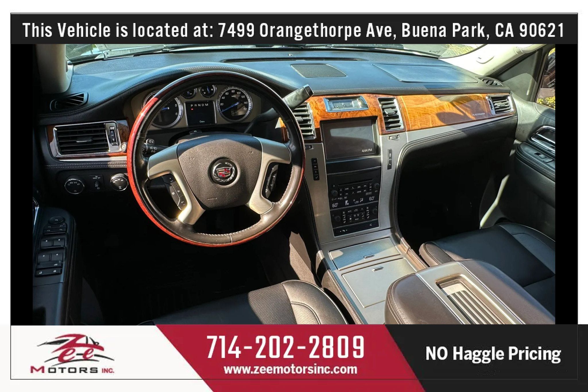 Used 2013 Cadillac Escalade Platinum AWD/4WD image 18