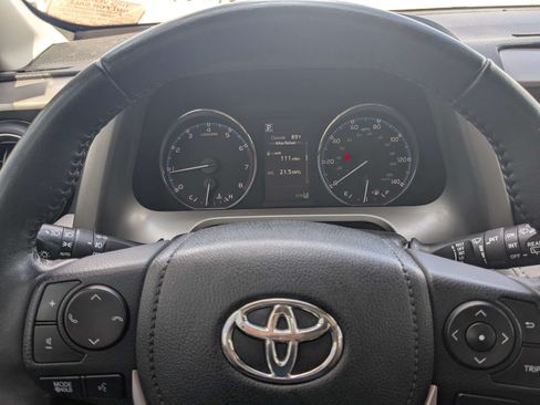 Used 2016 Toyota RAV4 Limited AWD/4WD image 34