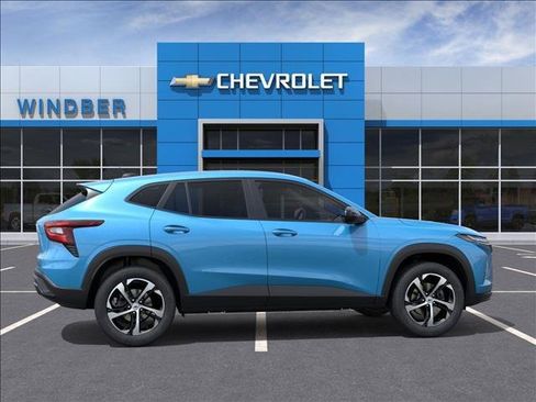 New 2026 Chevrolet Trax RS w/ Driver Confidence Package image 5