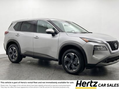 Used 2025 Nissan Rogue SV