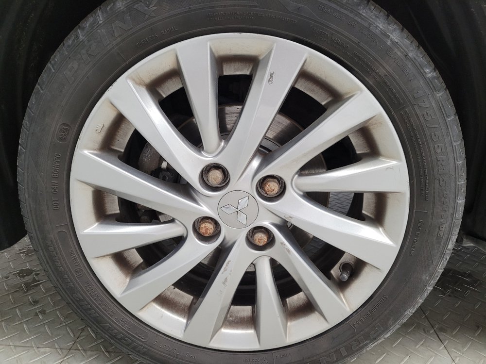 Used 2020 Mitsubishi Mirage G4 SE FWD image 31
