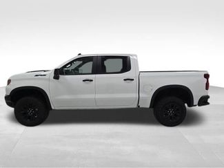 New 2026 Chevrolet Silverado 1500 ZR2 w/ LPO, Dark Essentials Package video 2