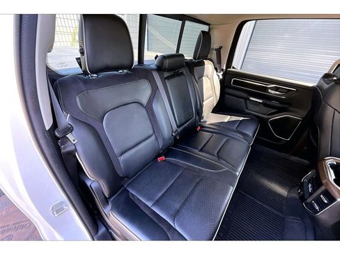 Used 2022 RAM 1500 Laramie AWD/4WD image 26