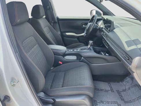 Used 2024 Honda HR-V Sport image 26