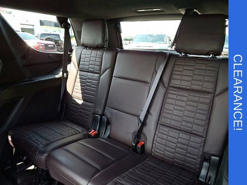 Certified 2023 Cadillac Escalade Sport Platinum AWD/4WD image 10
