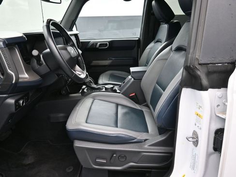 Used 2023 Ford Bronco Outer Banks image 21