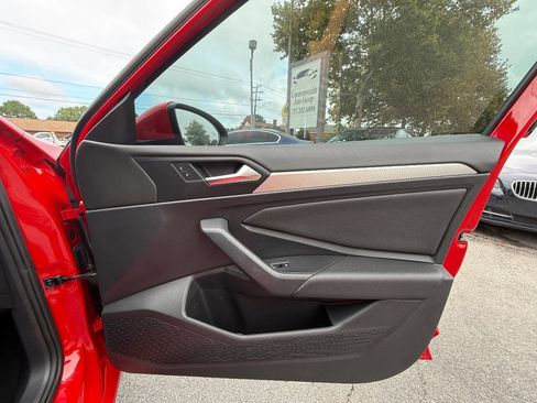 Used 2019 Volkswagen Jetta S w/ Driver Assistance Package image 10